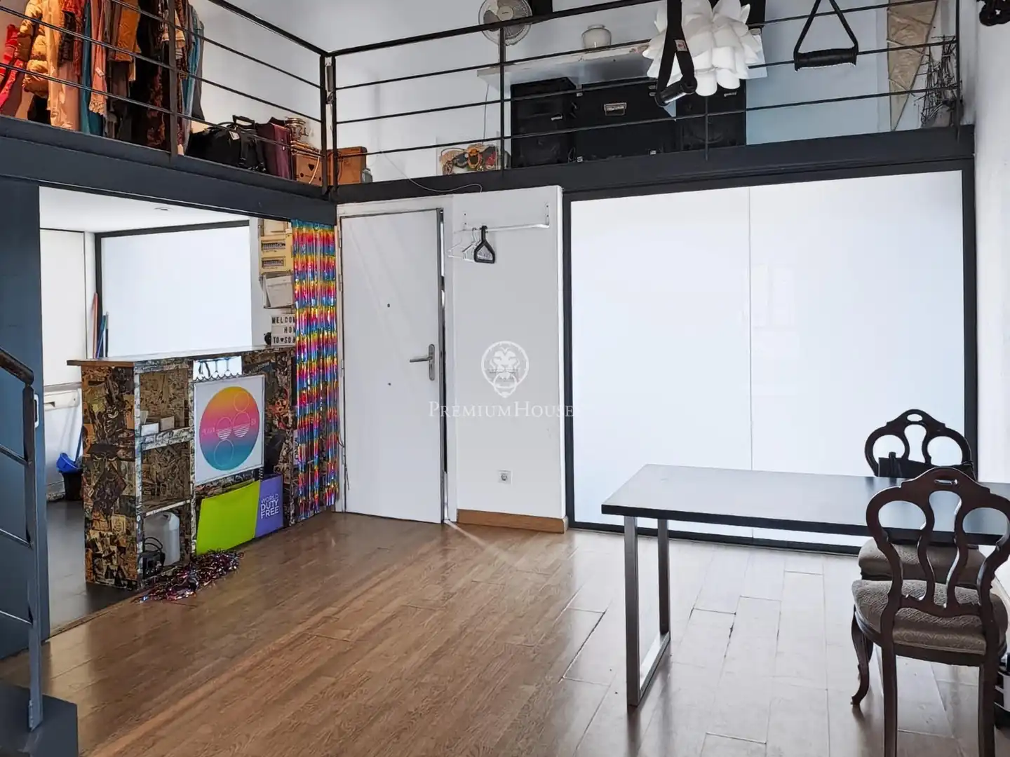 Wohnung zum Verkauf in Barcelona mit Klimaanlage