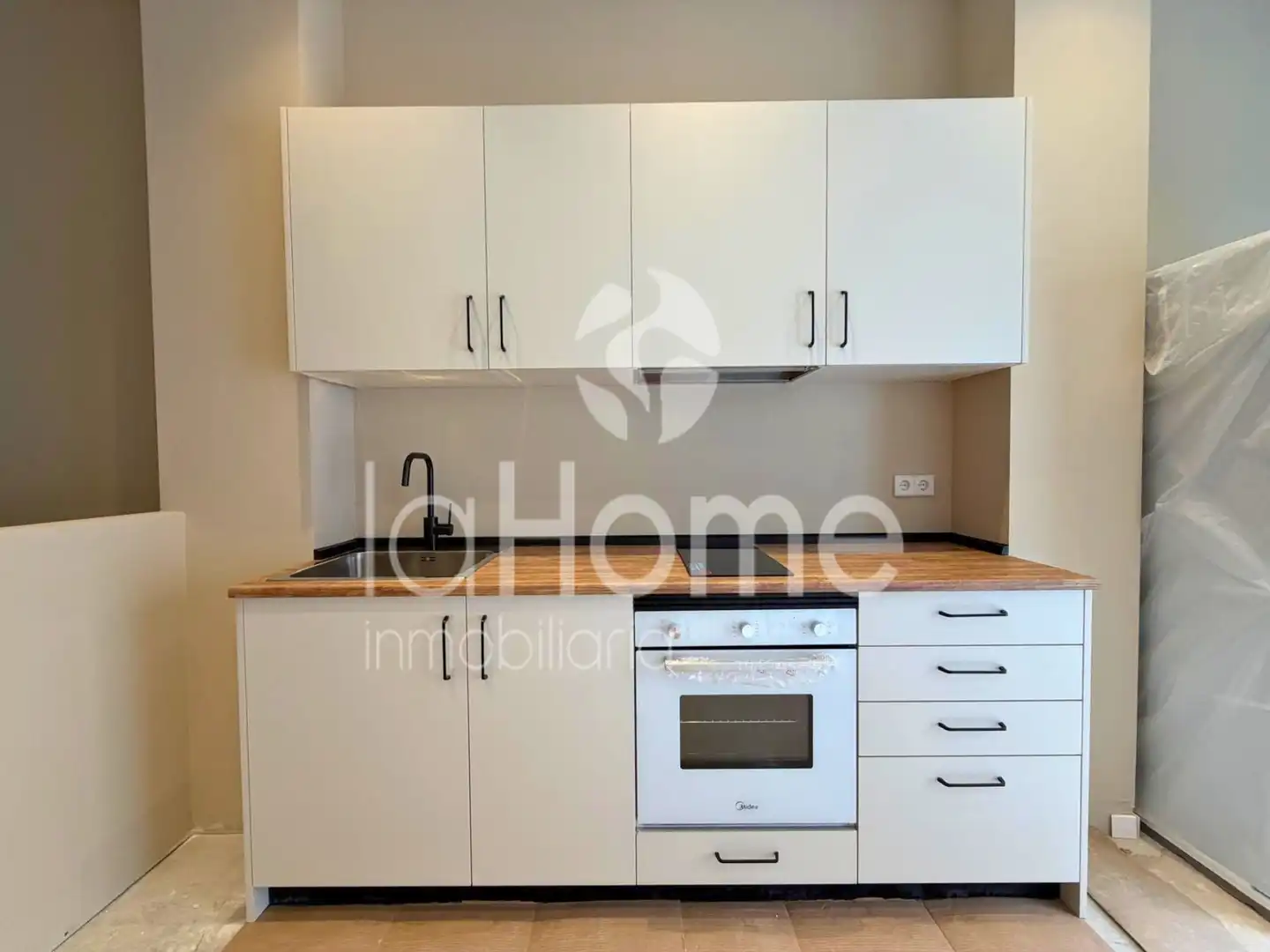 Kitchen of Lofts for sale in Paterna  with Oven