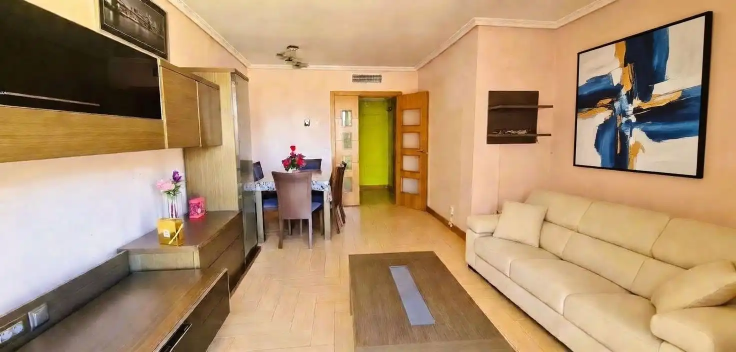 Sala de estar de Piso en venta en Madrid con Calefacción, Terraza y Trastero