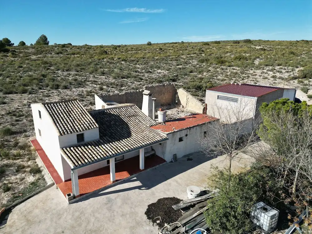 Casa en venda a Caudete