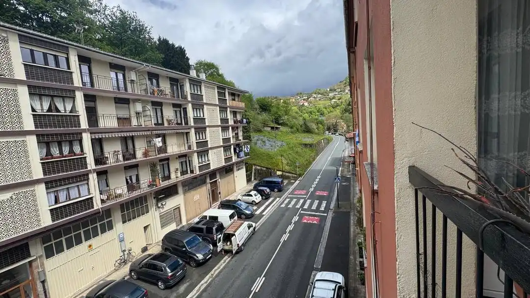Vista exterior de Piso en venta en Ibarra con Calefacción y Balcón