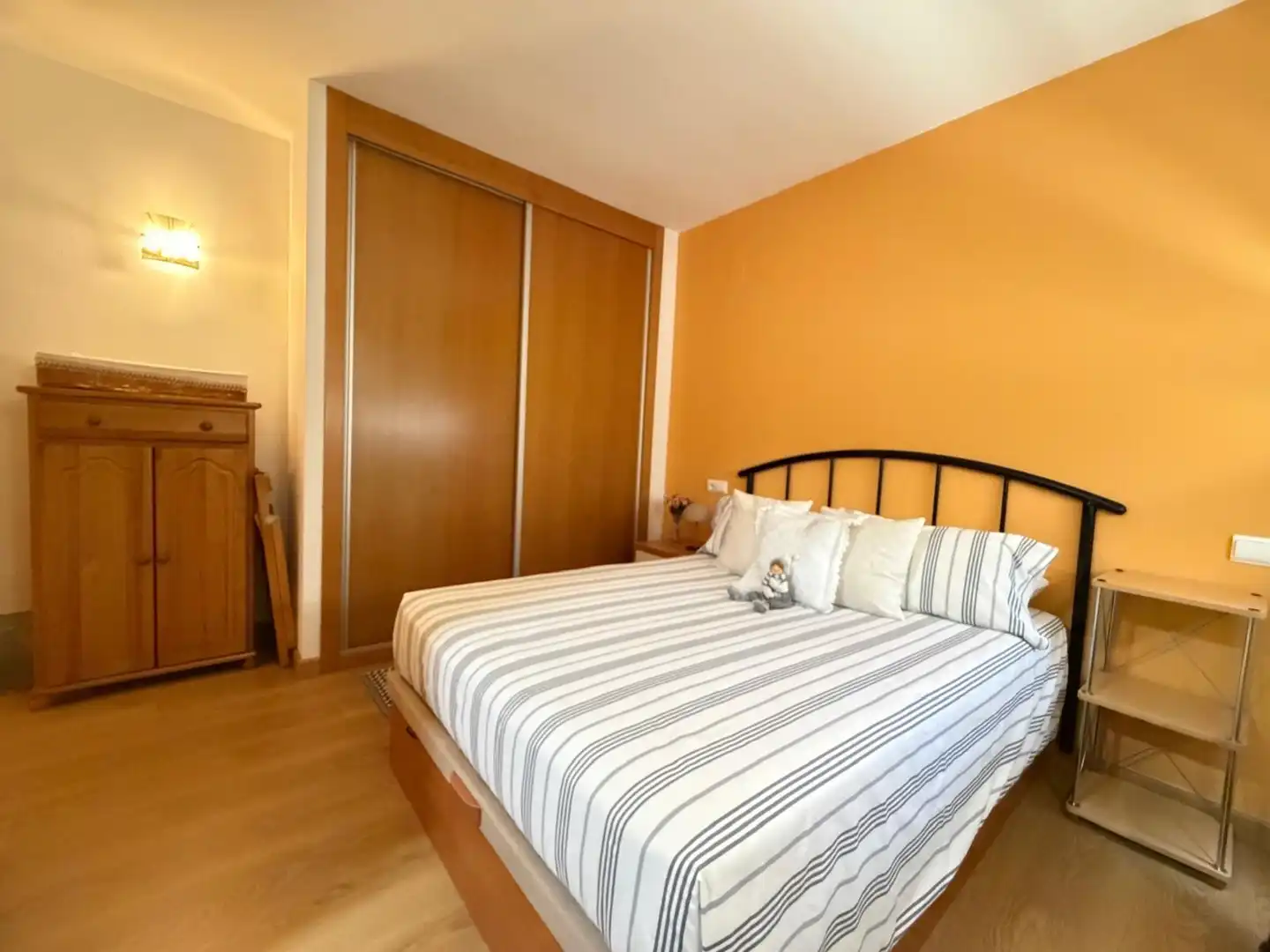 Habitación de Piso en venta en Monforte del Cid con Aire acondicionado, Parquet y Terraza