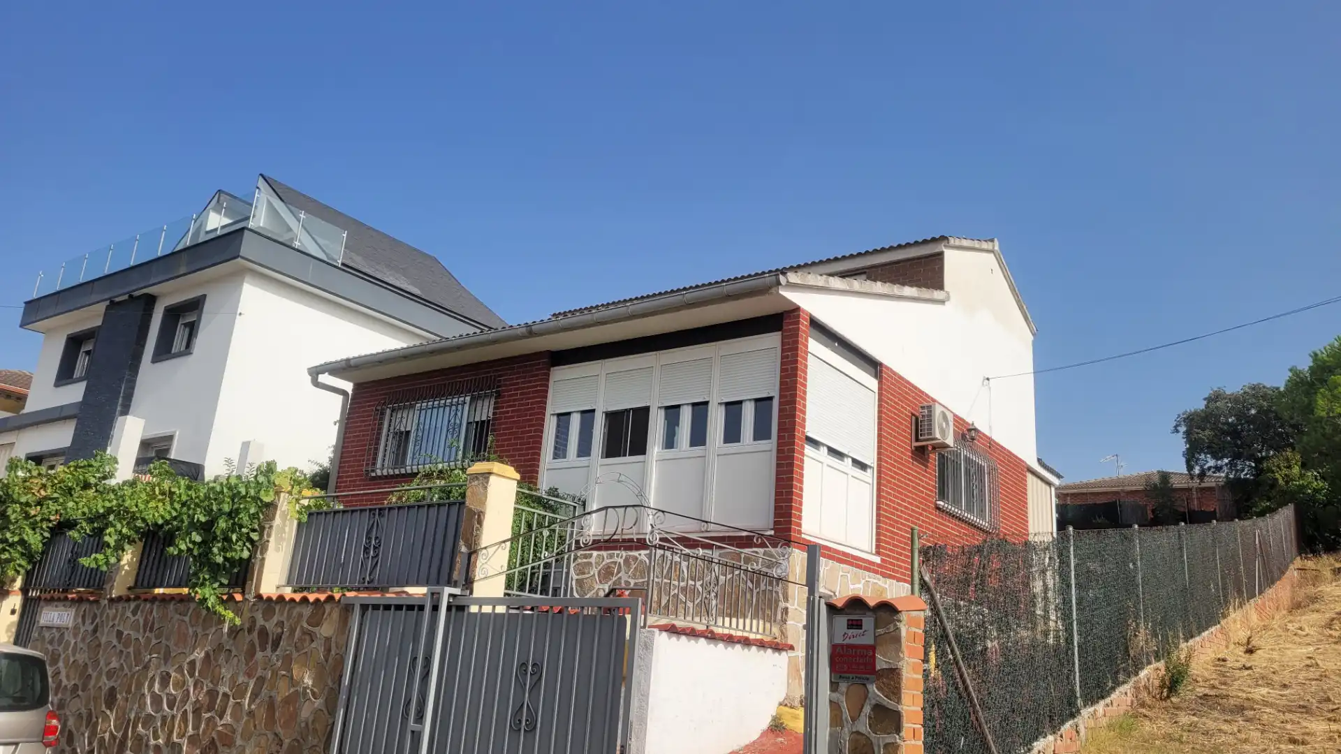 Chalet con piscina en venta en Calalberche, imagen 2