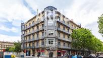 Außenansicht von Wohnung zum verkauf in Donostia - San Sebastián  mit Balkon