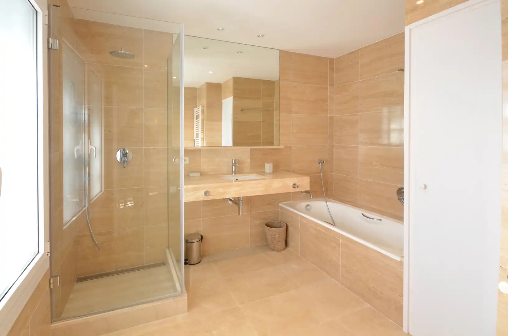 Detached house with pool for sale in Carrer Petunies, imagen 17