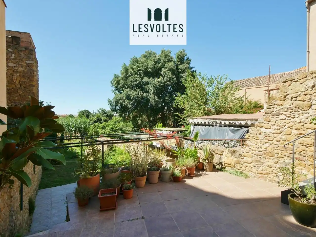Casa o xalet en venda a Del Pedró, La Bisbal d'Empordà