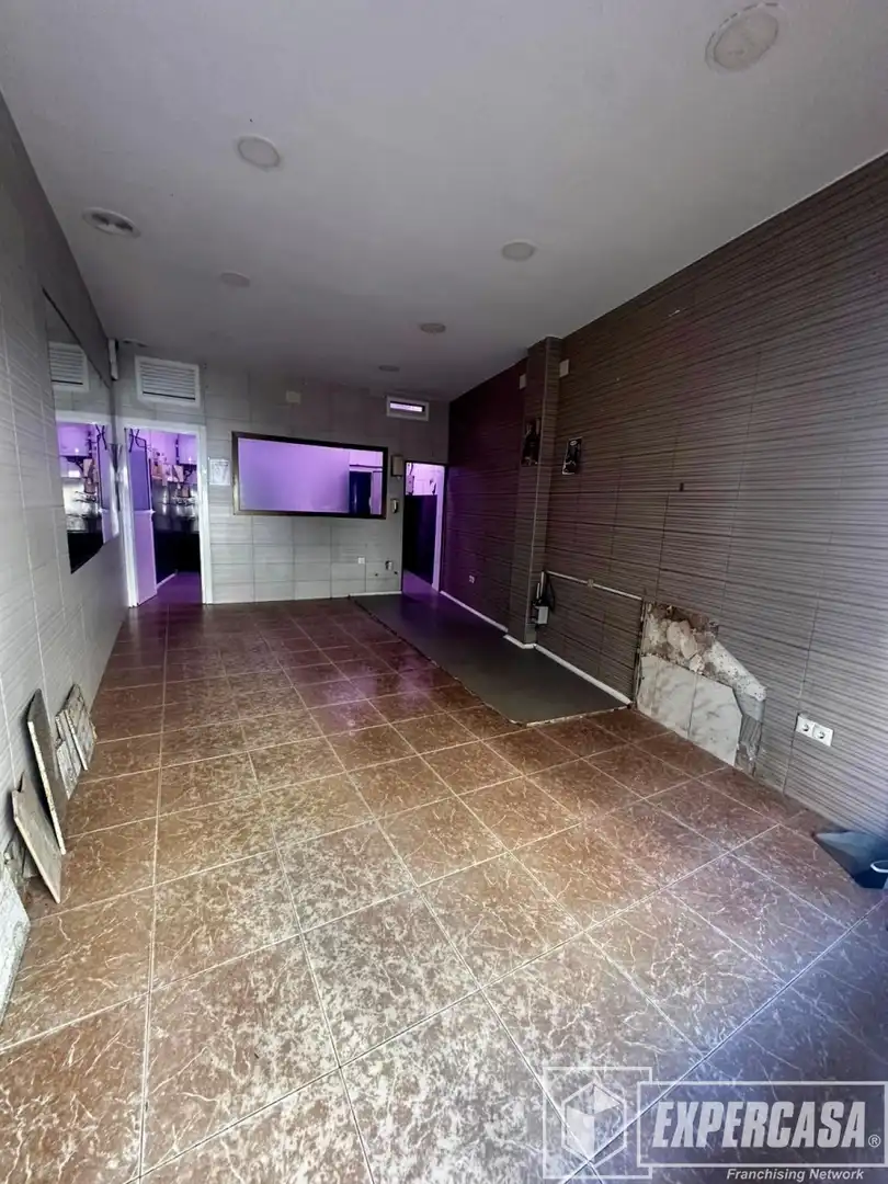Local comercial de lloguer a Alaquàs, imagen 2