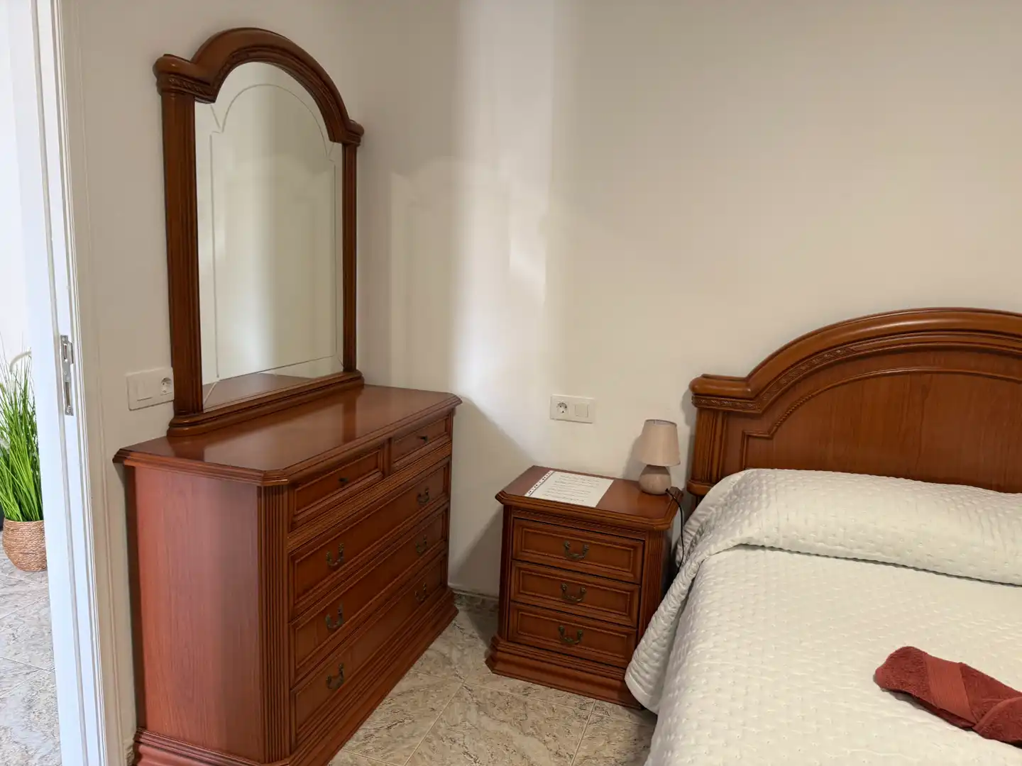 Bedroom of Flat for rent in Arona  with Furnished, Oven and TV