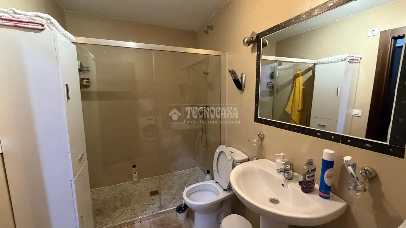 Baño de Piso en venta en Jaén con Aire acondicionado y Calefacción