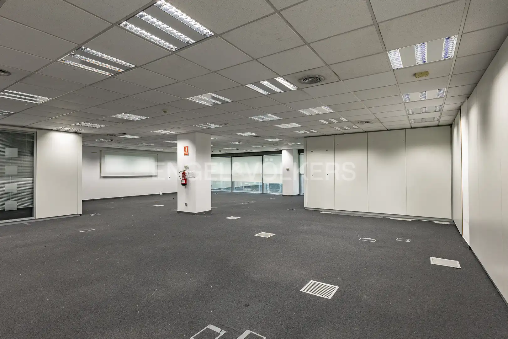 Office space with lift to rent in Zona Industrial, imagen 33