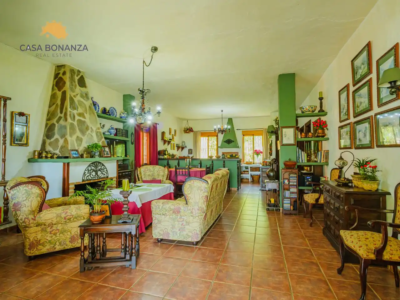 Sala de estar de Finca rústica en venta en Jete con Aire acondicionado, Jardín privado y Terraza