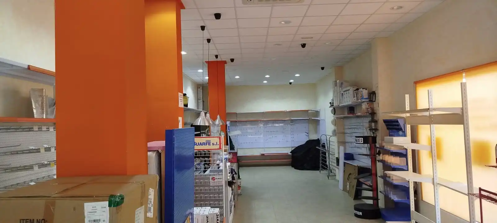 Gewerbefläche zum Verkauf in Calle Francisco Escámez 8, imagen 2