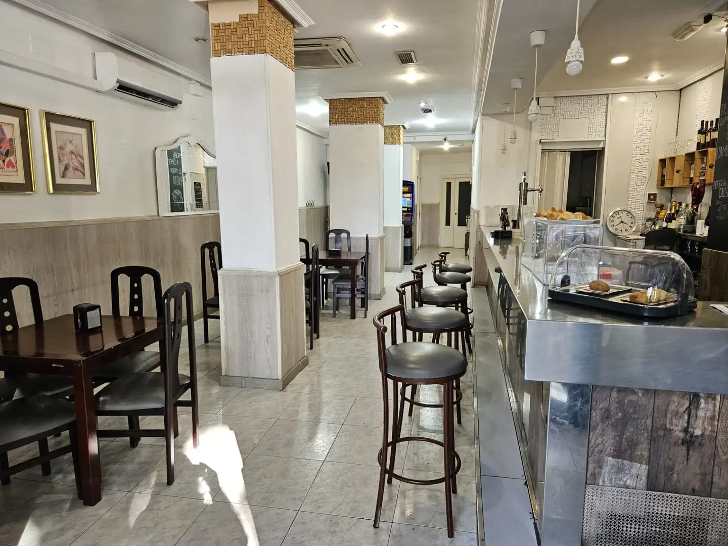 Local comercial en traspaso en Calle de los Hermanos Gambra, imagen 25