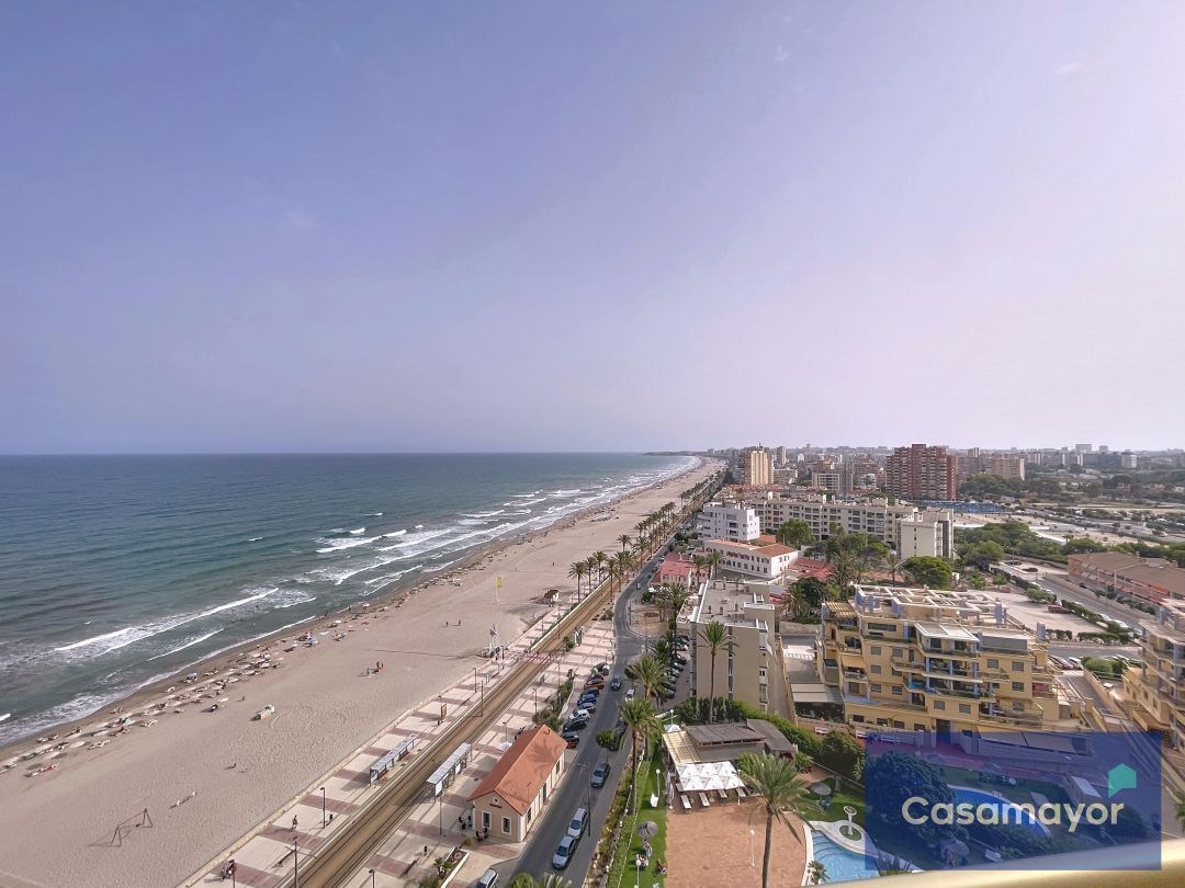 Exterior view of Flat to rent in El Campello  with Air Conditioner, Heating and Private garden