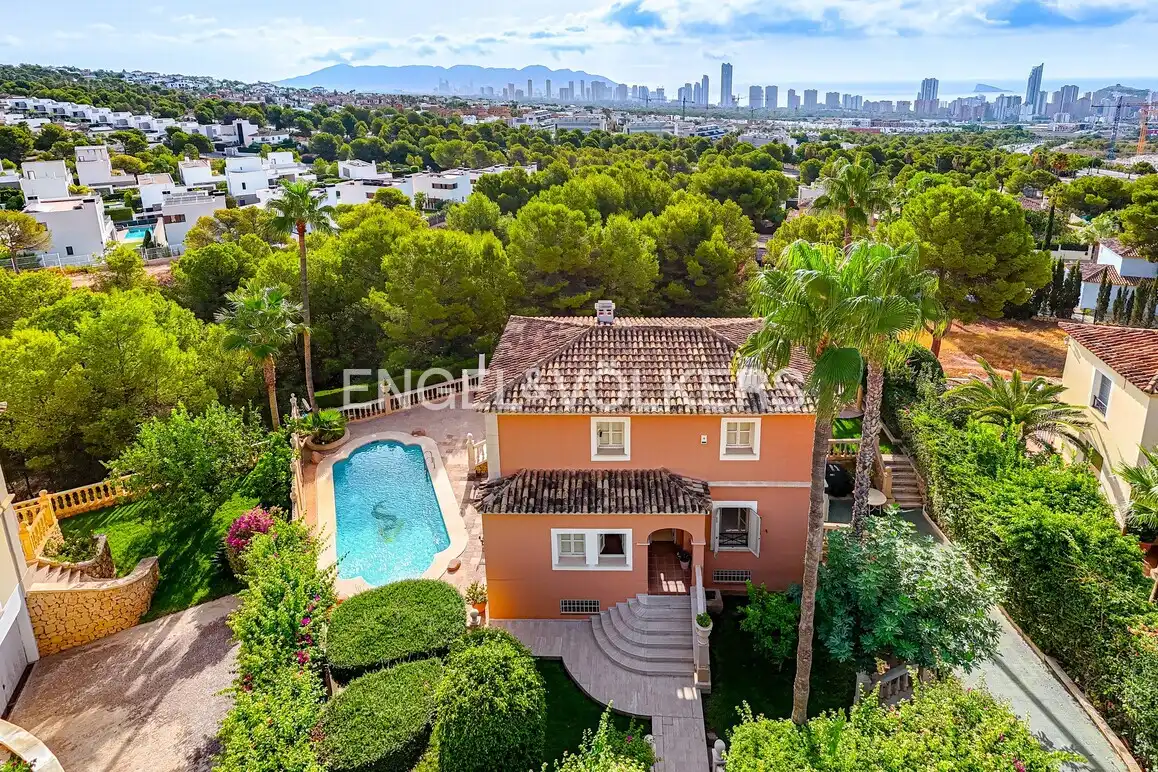 Detached house with terrace for sale in Calle Isla Mallorca, imagen 7