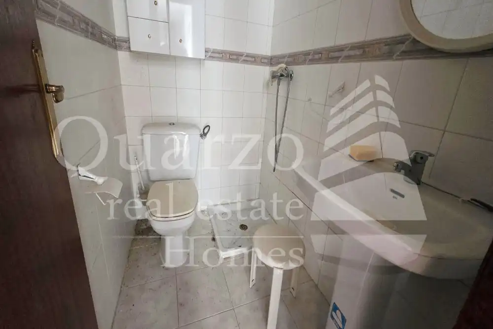 Bathroom of Houses for sale in Hinojal  with Heating and Furnished