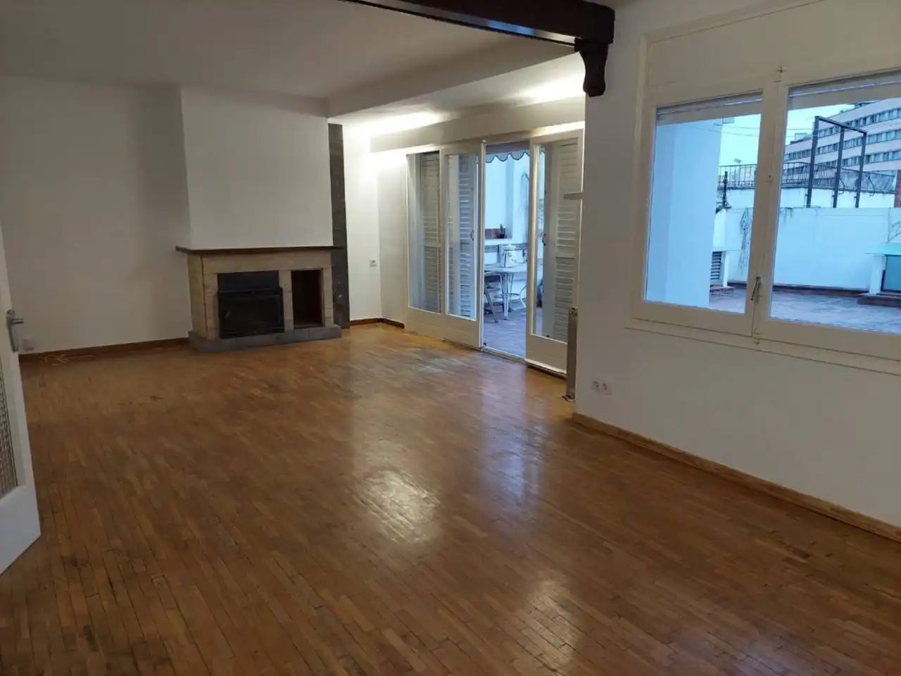 Sala de estar de Edificio en venta en Girona