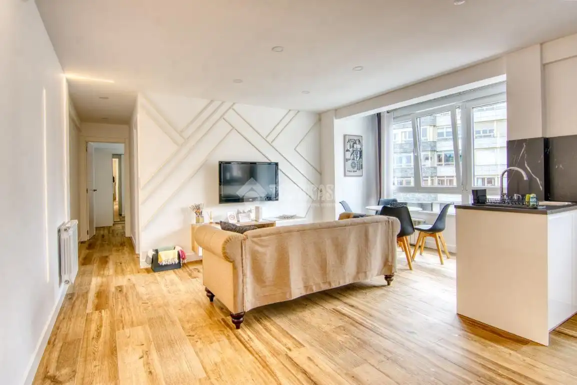 Sala de estar de Piso en venta en Santander con Calefacción
