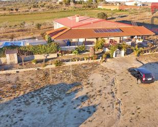 House or chalet for sale in Miajadas  with Private garden, Storage room and Swimming Pool