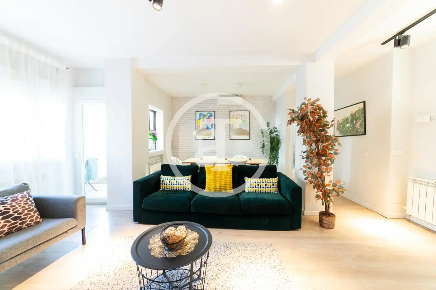 Wohnzimmer von Wohnung zur Miete in Madrid mit Klimaanlage, Möbliert und Ofen