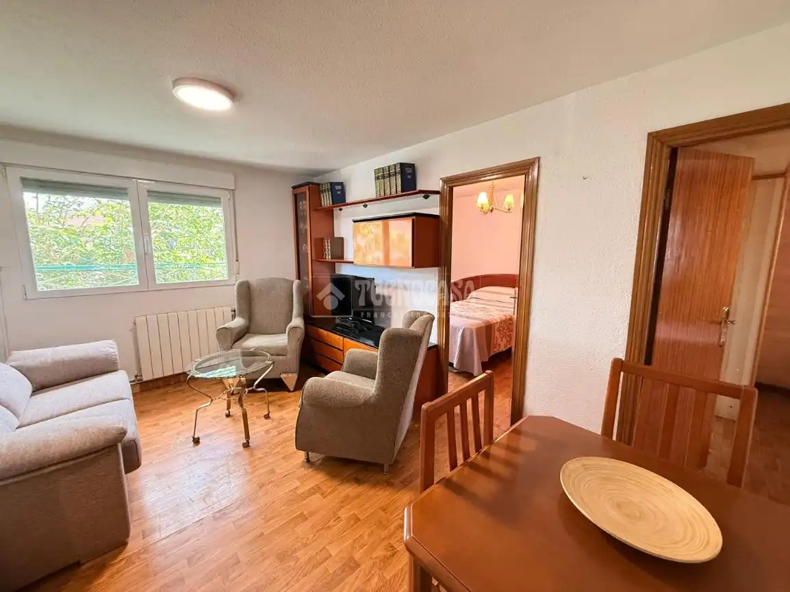 Living room of Flat for sale in Madrid