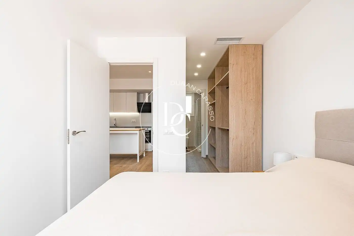 Bedroom of Flat for sale in Barcelona  with Air Conditioner, Heating and Terrace