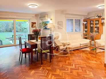 House with balcony for sale in Fuencarral - El Pardo
