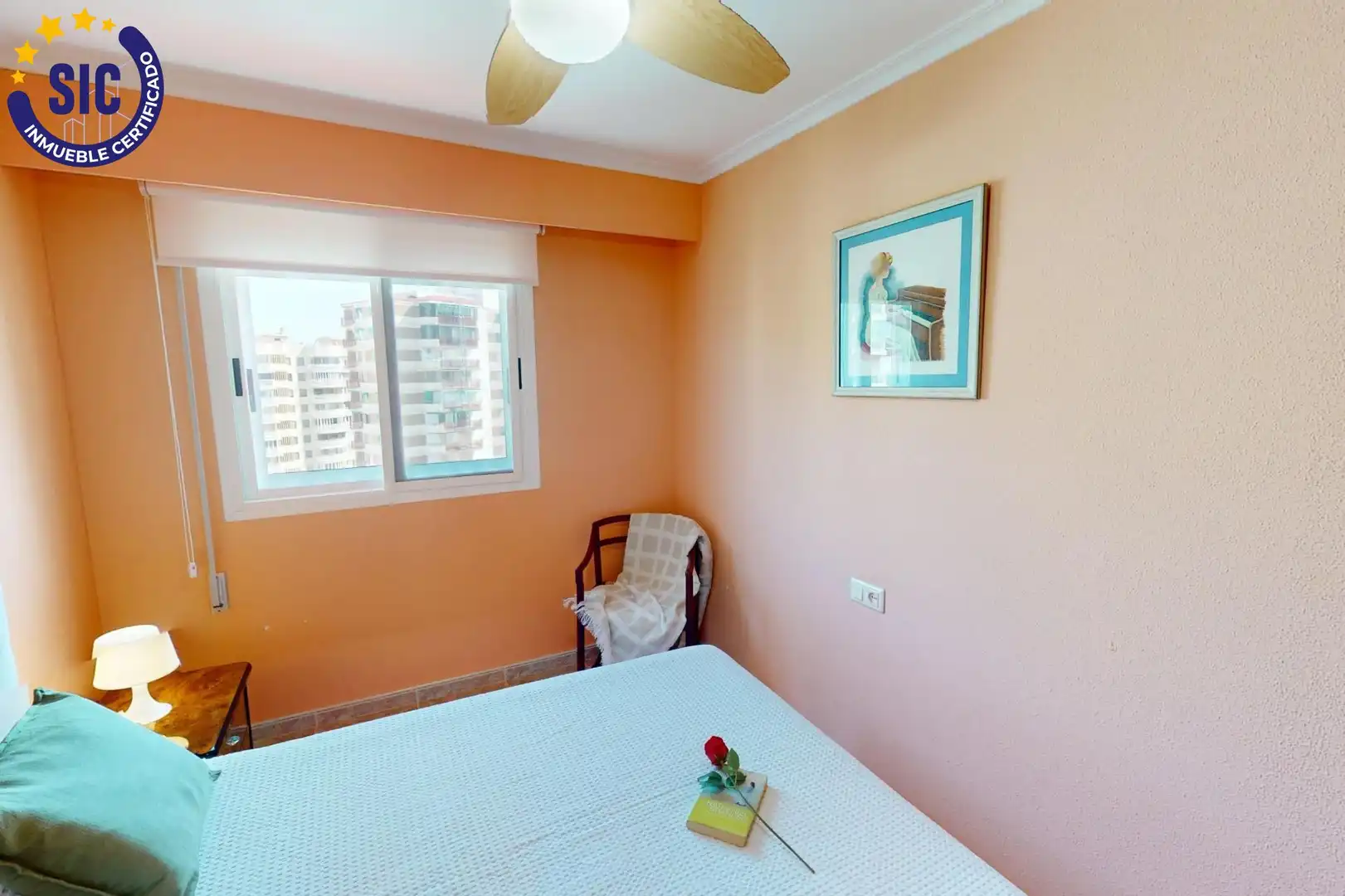 Habitación de Apartamento en venta en Benicasim / Benicàssim con Jardín privado, Terraza y Trastero