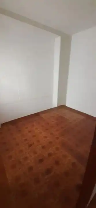 Piso de alquiler en Valencia con Horno, Lavadora y Balcón