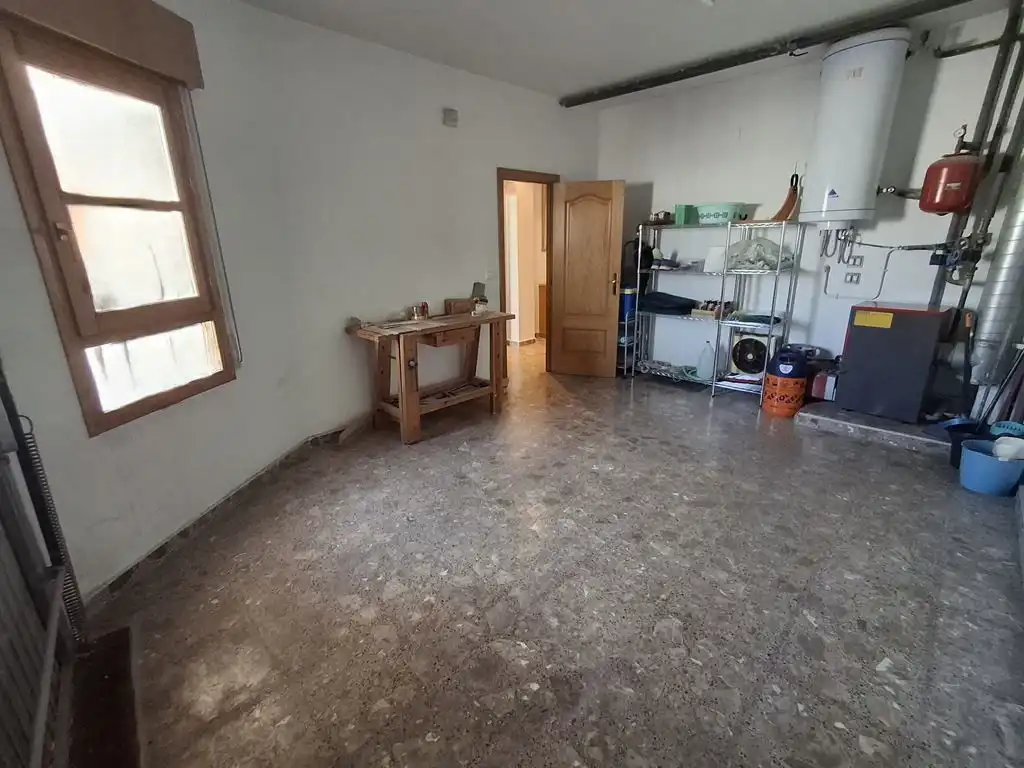 Casa o chalet en venta en La Roda con Calefacción, Terraza y Trastero