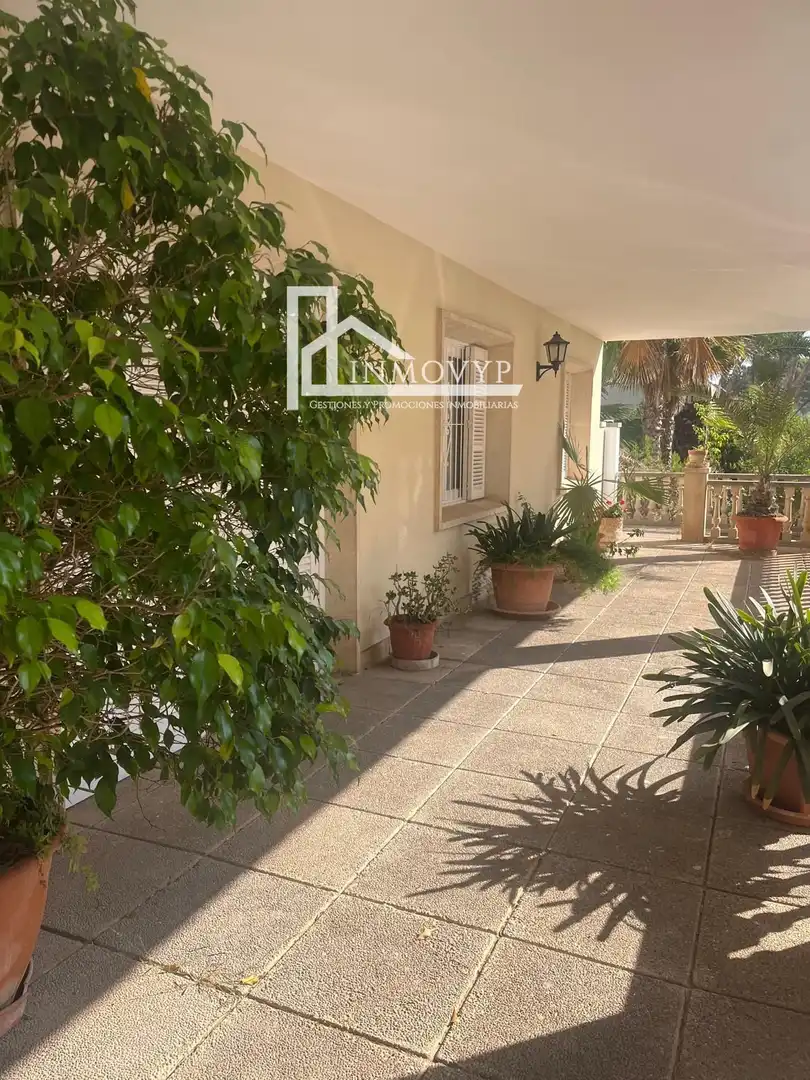 Außenansicht von Haus oder Chalet zur Miete in  Palma de Mallorca mit Klimaanlage und Privatgarten