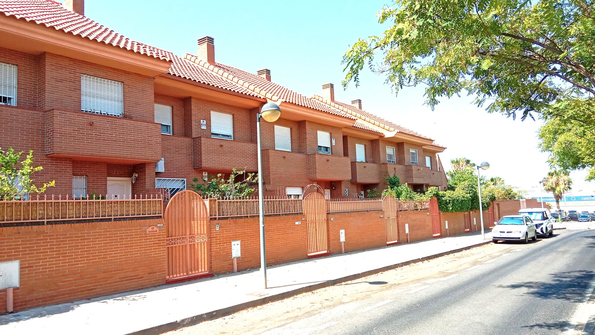 Casa adosada en venda a Carrer Pintor Peyret, 321, Ciudad Jardín