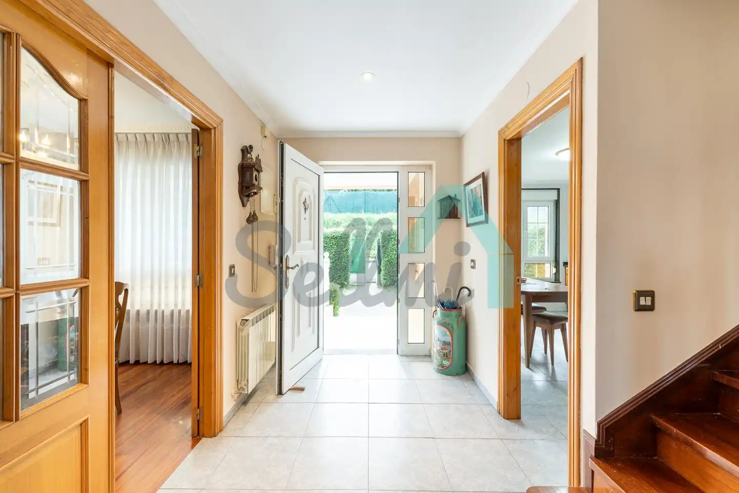 Casa adosada en venta en El Franco  con Calefacción, Jardín privado y Parquet