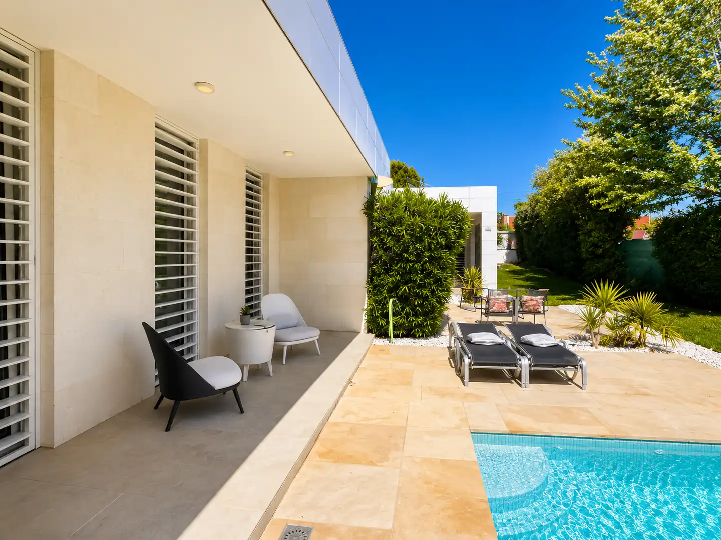Terrassa de Casa o xalet en venda en Boadilla del Monte amb Calefacció, Jardí privat i Terrassa
