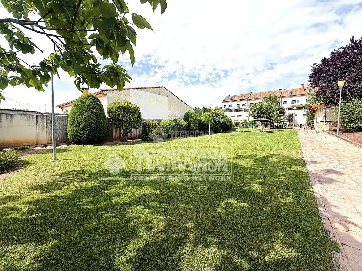 Jardín de Piso en venta en Chillarón de Cuenca con Calefacción y Terraza