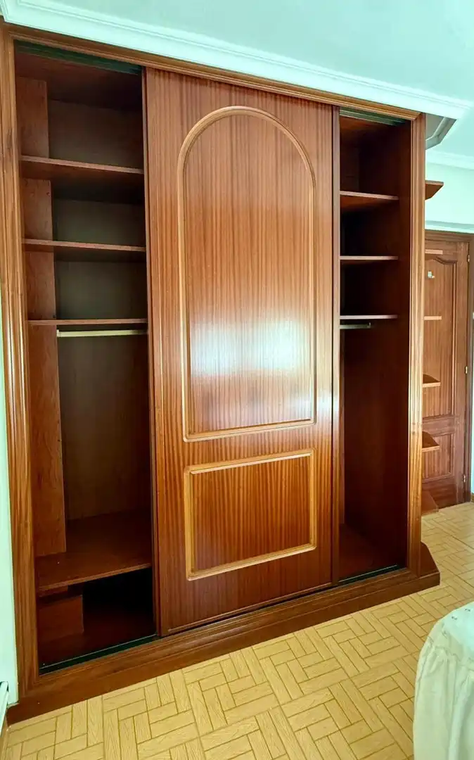 Schlafzimmer von Wohnung zur Miete in Avilés mit Heizung und Möbliert