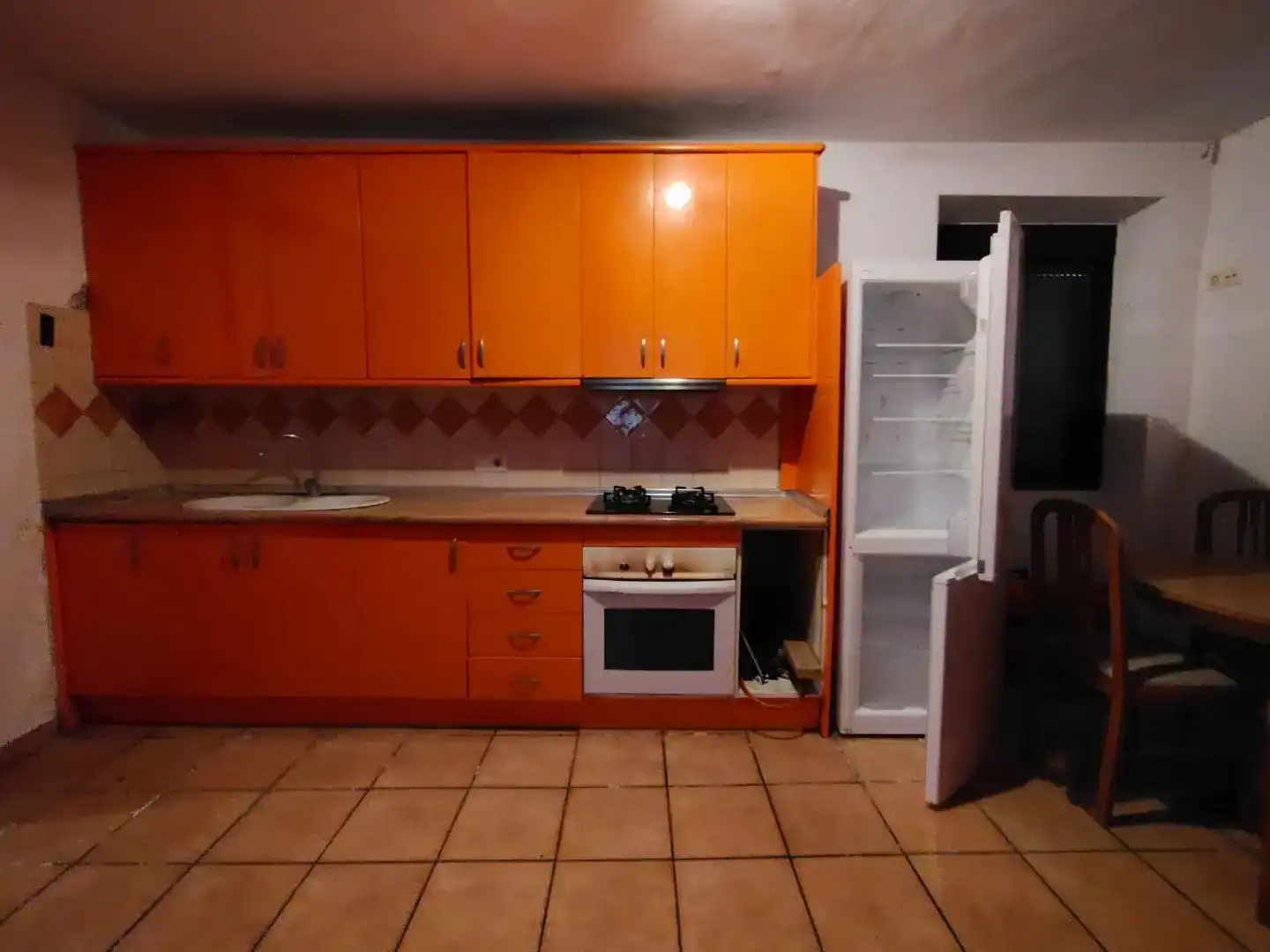 Cuina de Casa o xalet en venda en Benarrabá, Málaga