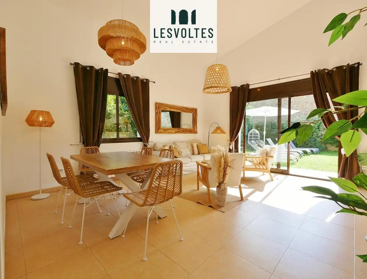 Sala de estar de Casa o chalet en venta en Madremanya, Girona