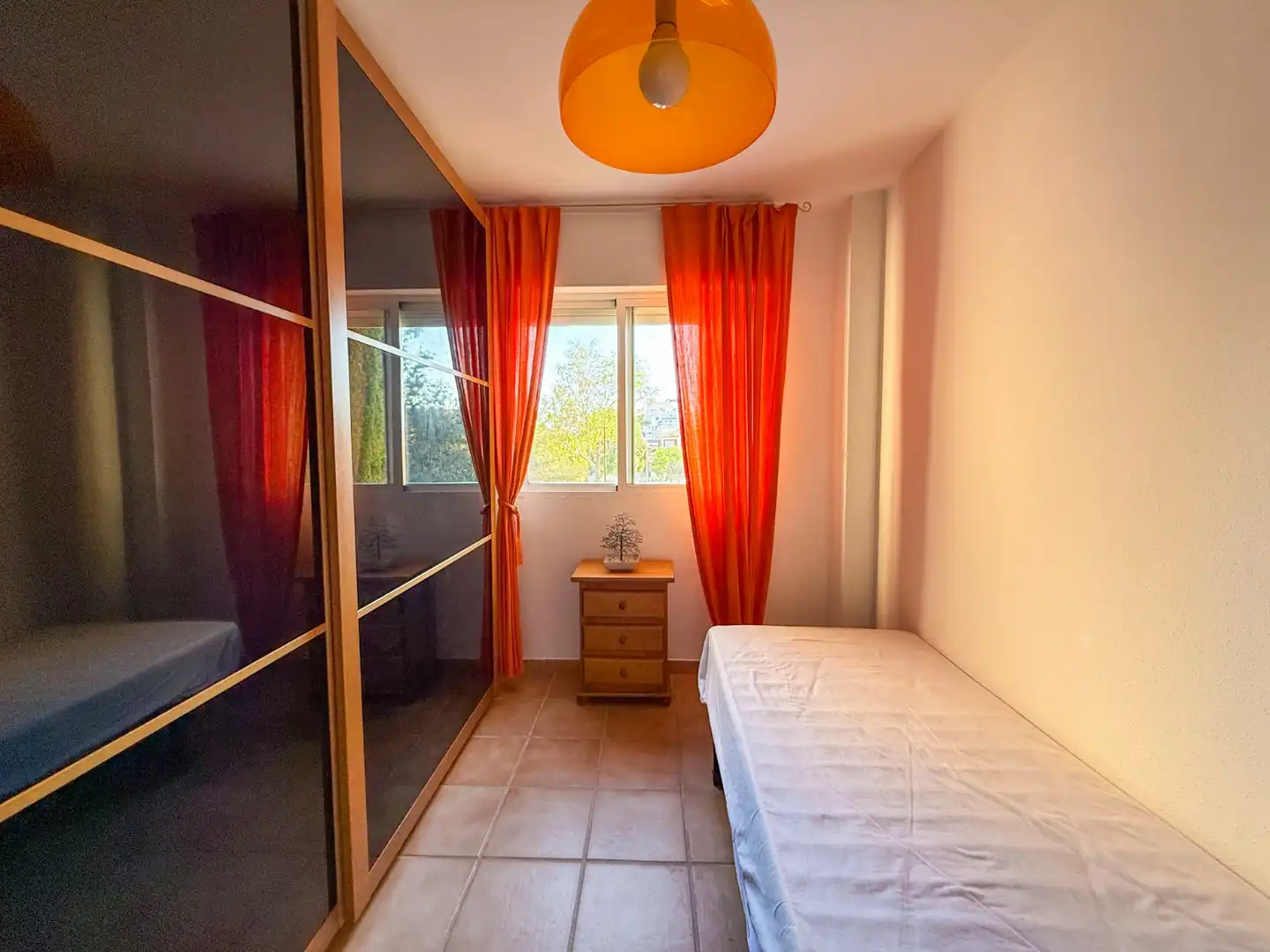 Habitación de Piso en venta en Águilas con Terraza, Trastero y Piscina