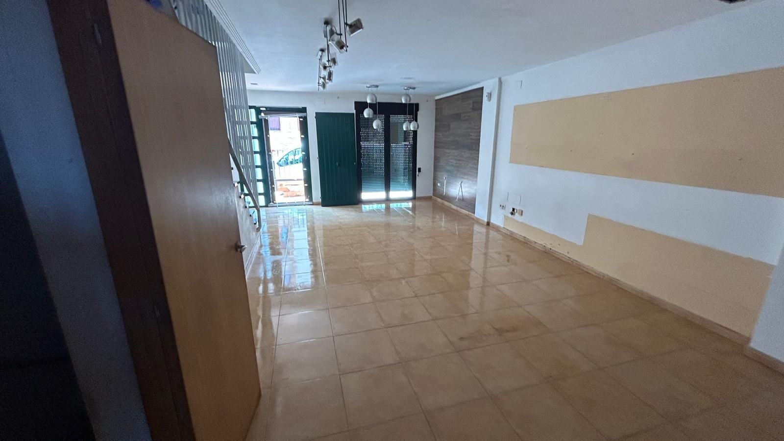 Single-family semi-detached for sale in Faura