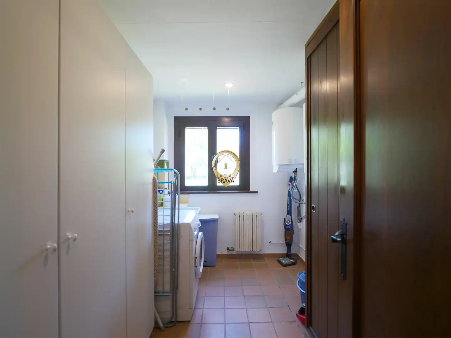 Küche von Country house zum Verkauf in Cassà de la Selva mit Heizung, Privatgarten und Abstellraum