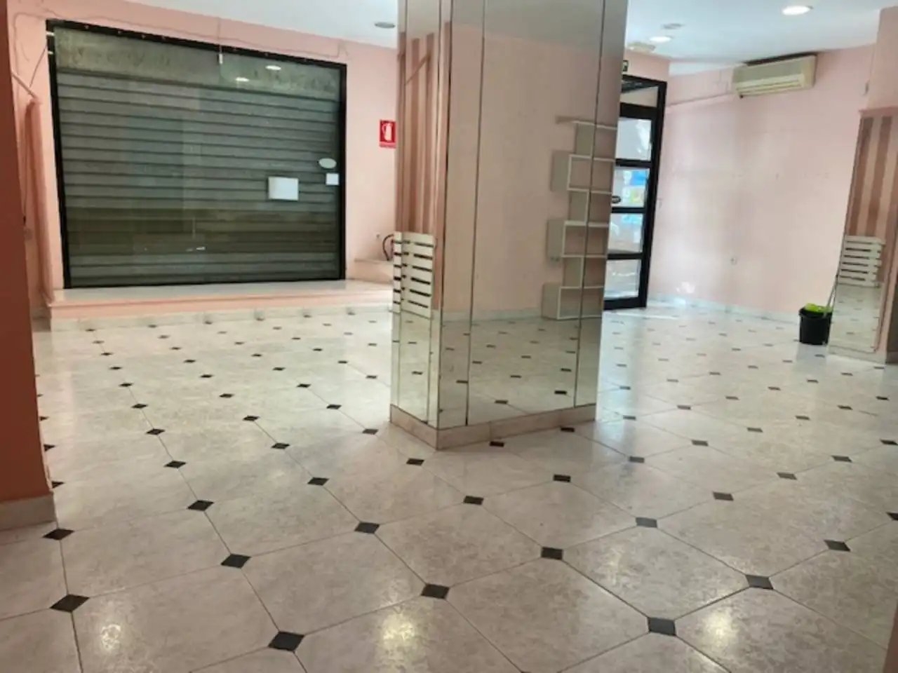 Locale commerciale in affitto a Estepona Pueblo, imagen 9