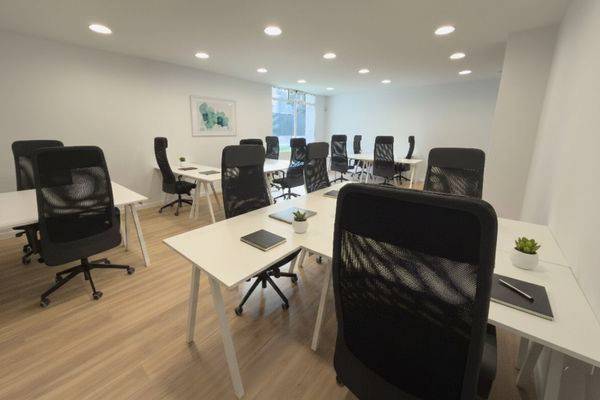 Oficina en Alquiler en Calle del Limonero, 26 en Castillejos - Cuzco