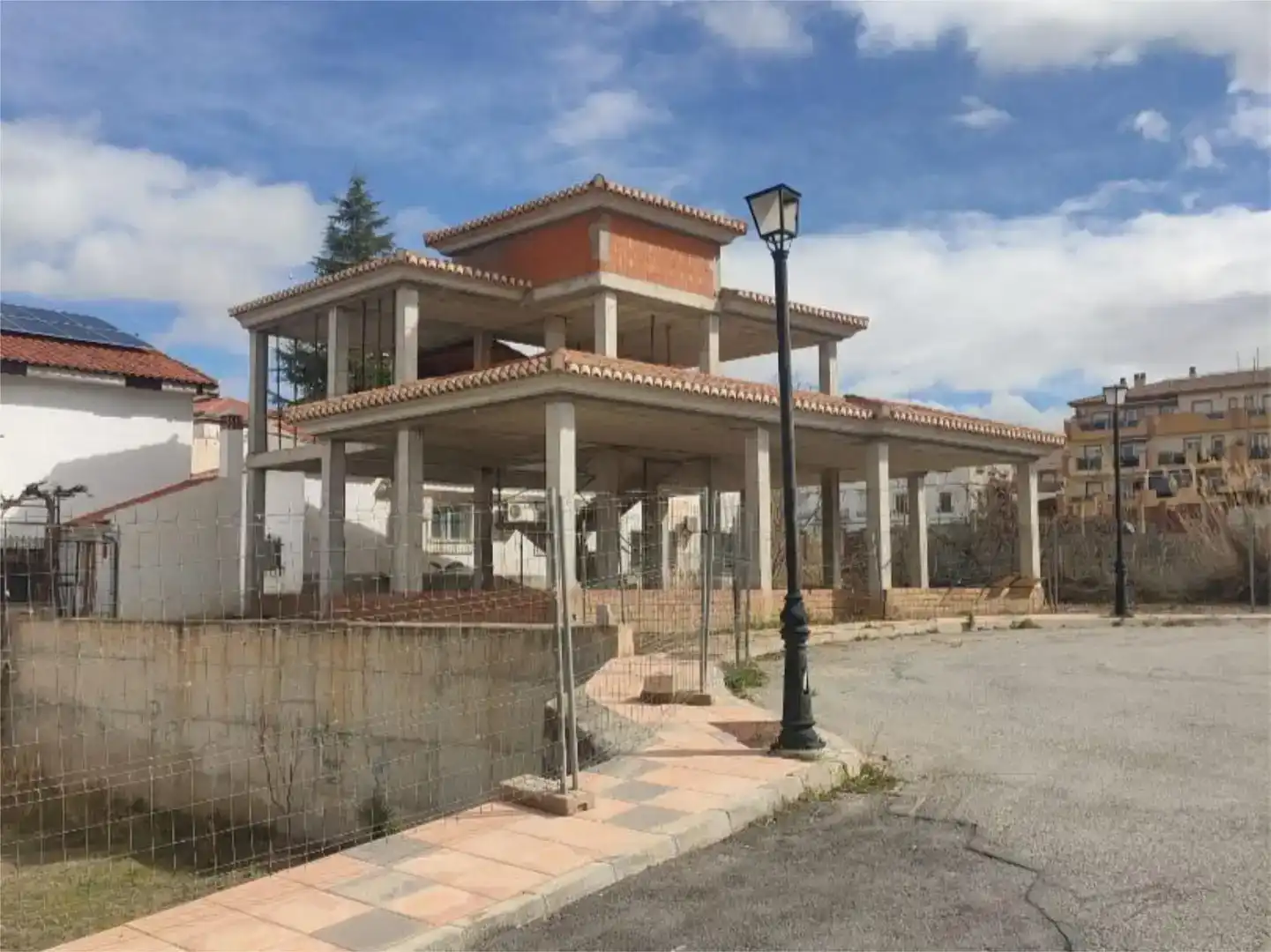 Vista exterior de Casa o xalet en venda en Benalúa