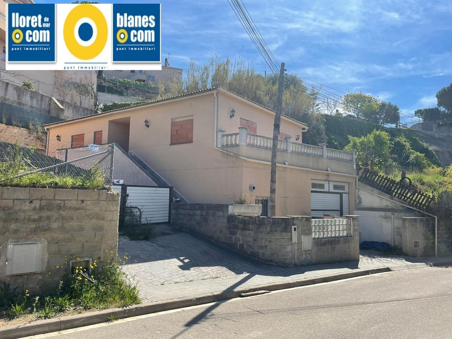 Vista exterior de Casa o xalet en venda en Lloret de Mar