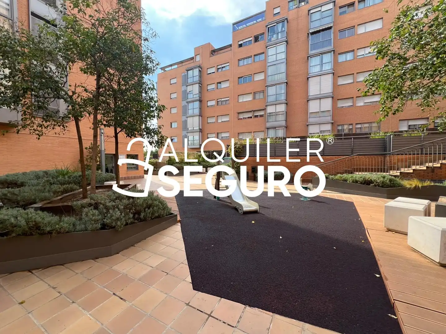 Exterior view of Flat for rent in Fuencarral - El Pardo