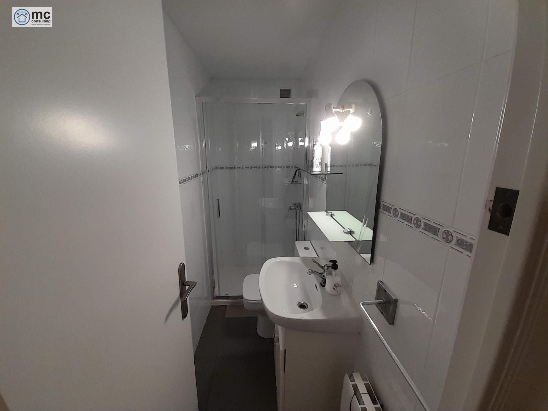 Bathroom of Flat for sale in  Barcelona Capital  with Balcony