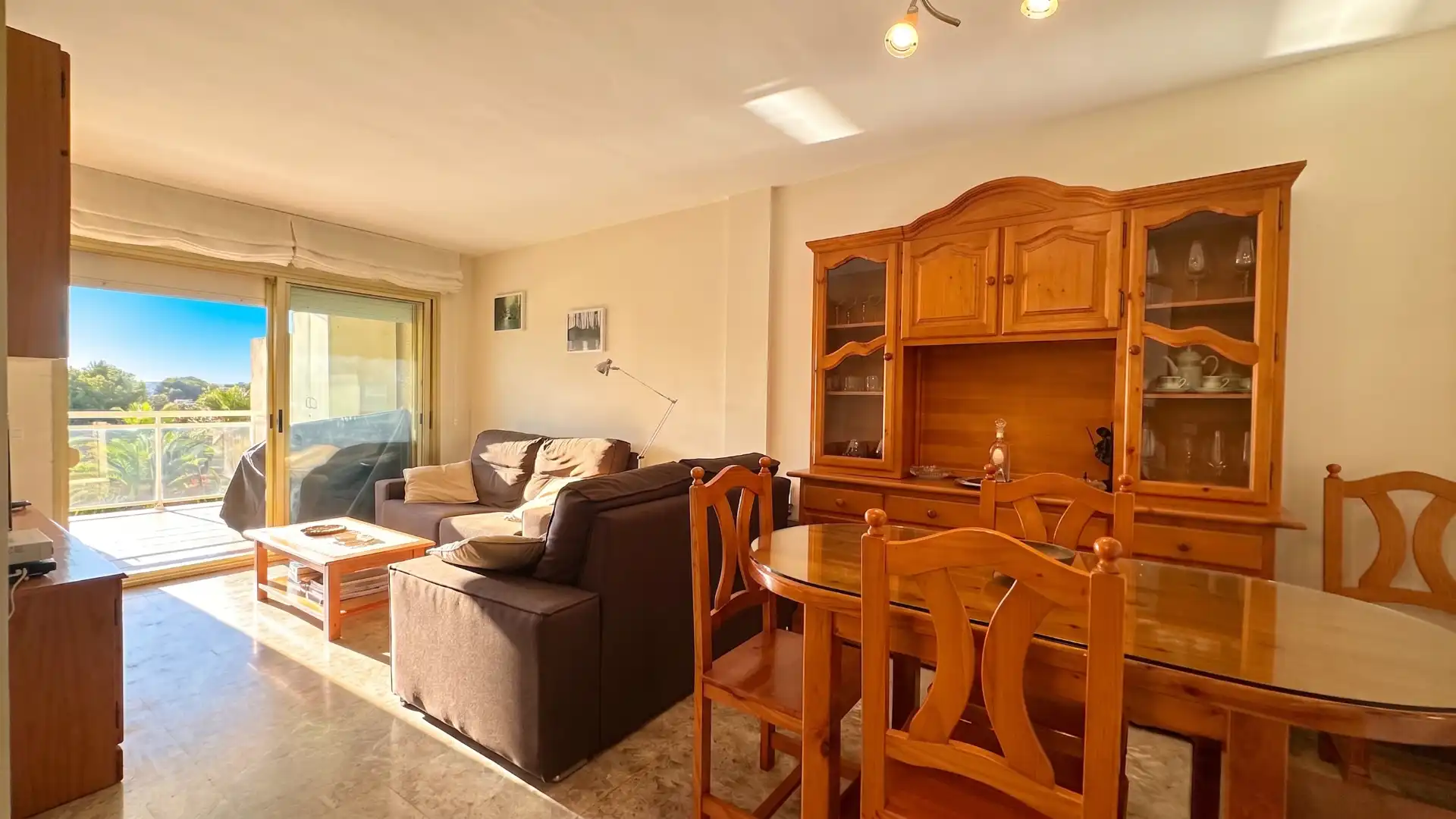 Wohnzimmer von Dachboden zum Verkauf in Salou mit Klimaanlage, Möbliert und Balkon