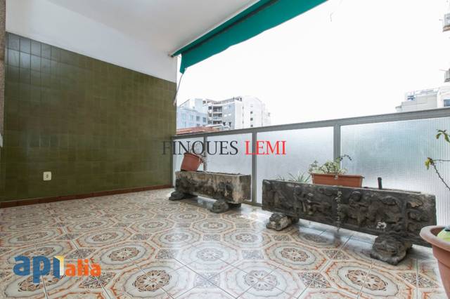 Piso en Venta en Barcelona - Vía CORTS CATALANES en Fort Pienc