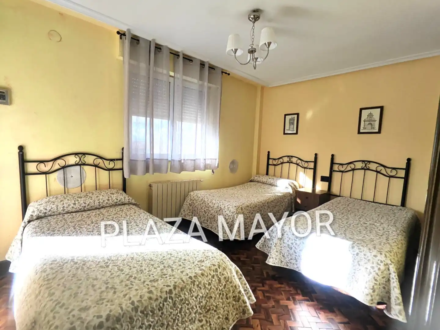Habitación de Casa o chalet en venta en Calzada de Valdunciel con Calefacción, Jardín privado y Parquet